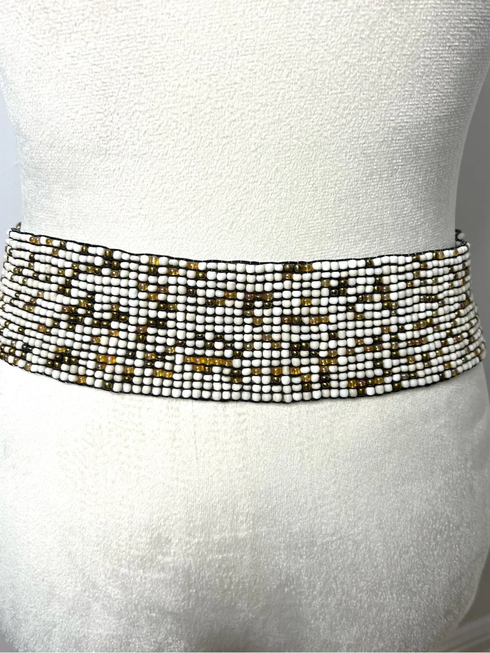 Beaded Wood Center Statement Stretch Waist Belt Boho EUC